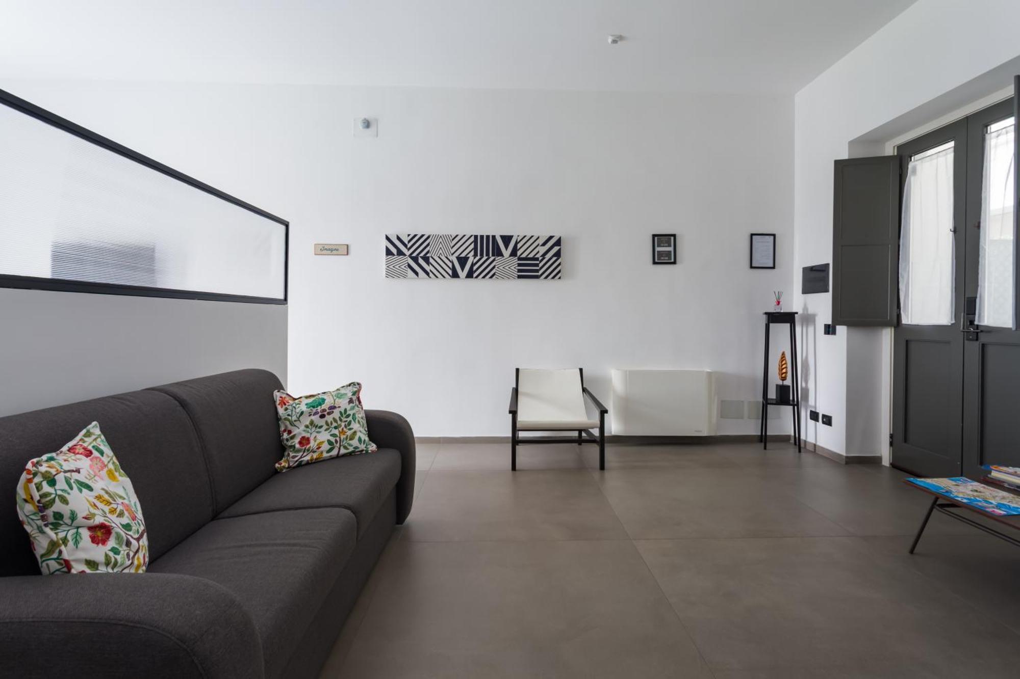 Archihouse Suites Наполи Екстериор снимка
